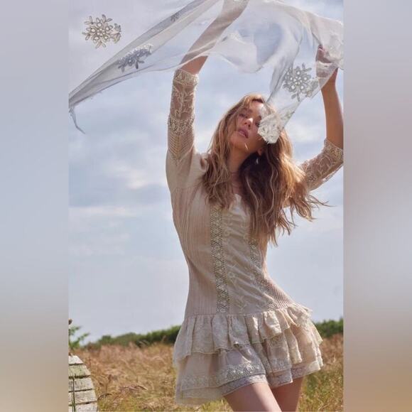 Loveshackfancy Cotton Lace Ruffles Mini Dress 3/4th Sleeves Floral Cream Size 6 - Picture 5 of 16